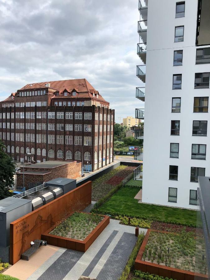 Unique 3City Apartments - Grey Apartment กดัญสก์ ภายนอก รูปภาพ